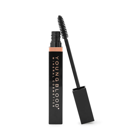 Máscara de pestañas alargadora mineral Outrageous Lashes™ de Youngblood - Color negro